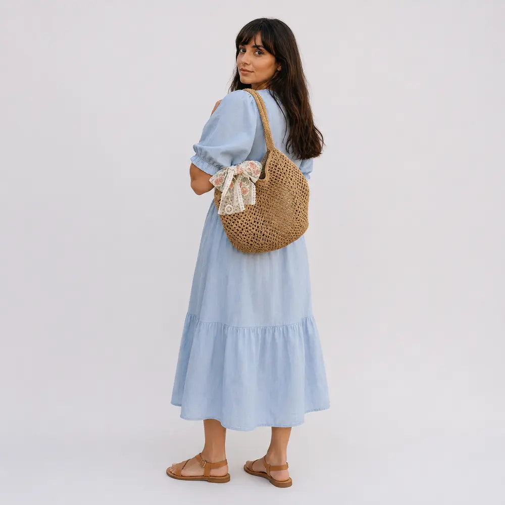 Sac en crochet à nœud — Apolline, porté studio plein pied