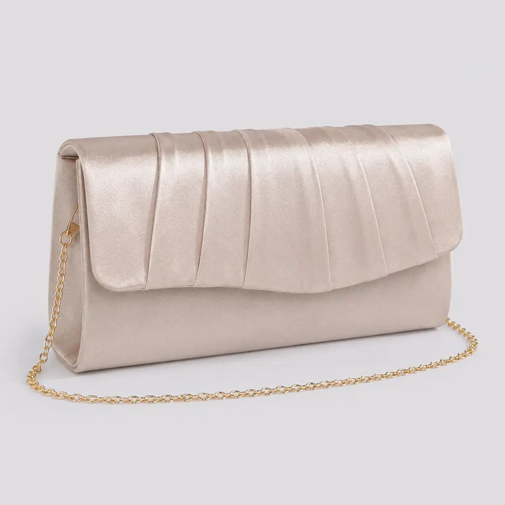 Pochette plissée — Clothilde Champagne, vue trois quarts