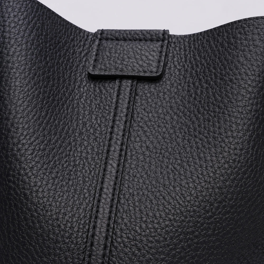 Sac bandoulière Noir — Aveline, zoom matière — ENNA PARIS