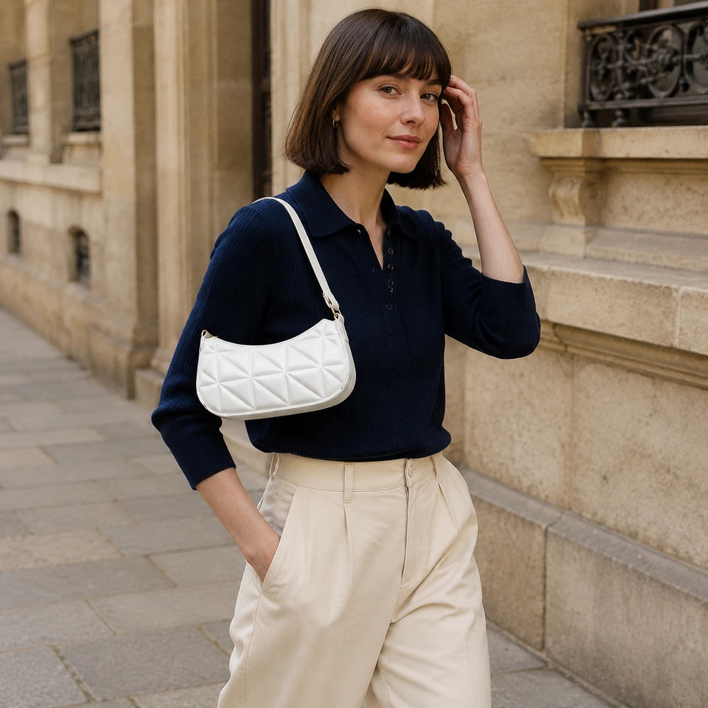 Petit sac à main Blanc — Mélusine, porté lifestyle à Paris — ENNA PARIS