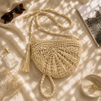 Petit sac à main Beige — Esmée en flatlay éditorial ENNA