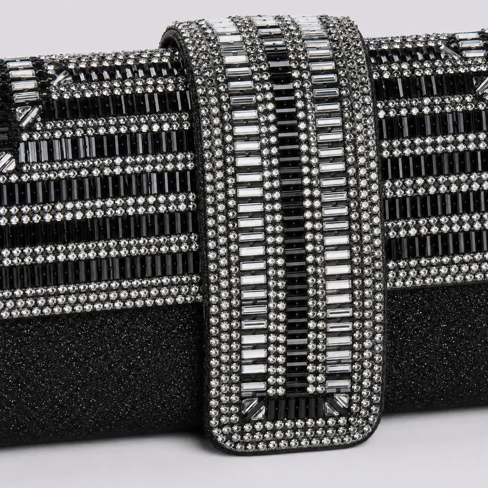 Pochette de soirée — Isaline Noir, zoom détail distinctif