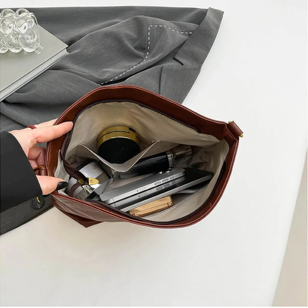 Sac à main Marron — Margaux, ouvert, vue de dessus
