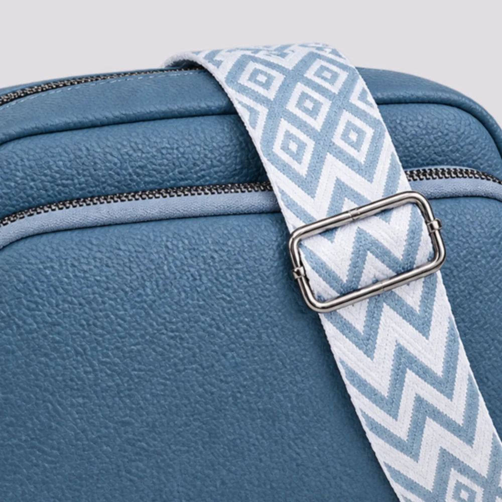 Petit sac à main Bleu — Mylène, zoom sur le détail distinctif