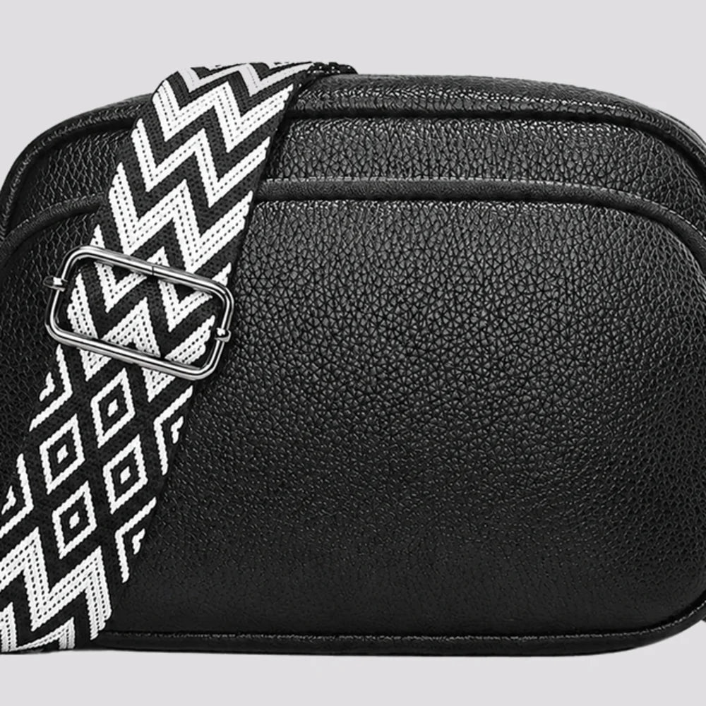 Petit sac à main Noir — Mylène, zoom sur la matière