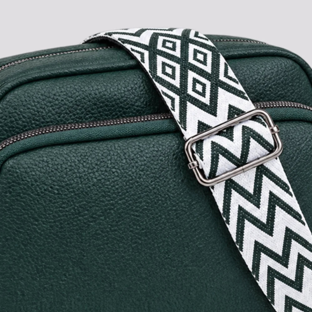 Petit sac à main Vert foncé — Mylène, zoom sur le détail distinctif