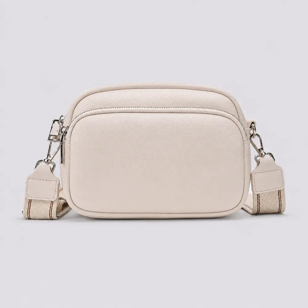 Petit sac à main crème Hermine, face sur fond studio neutre