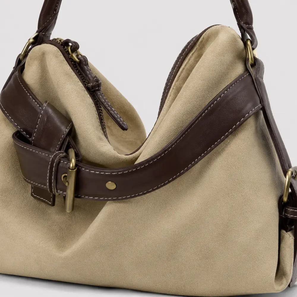 Sac à main beige Bertille, zoom sur la matière et les coutures