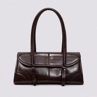 Sac à main marron foncé Nine, face sur fond studio neutre