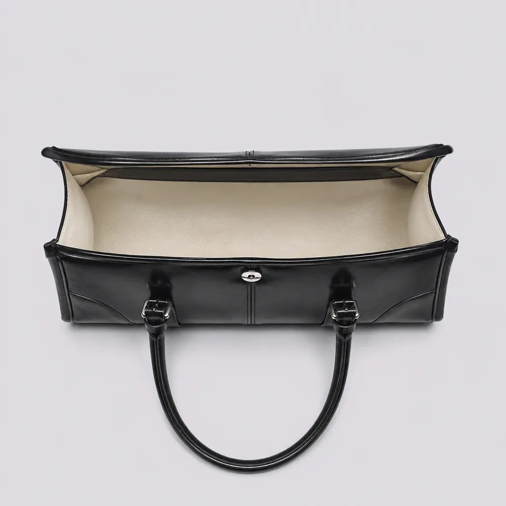 Sac à main noir Nine, vue ouverte sur fond studio neutre
